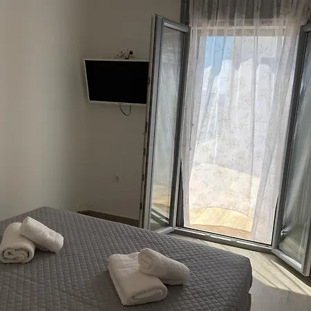 别墅 Viglaki House I Peaceful At