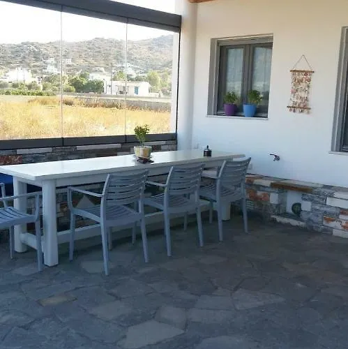 Viglaki House Villa *